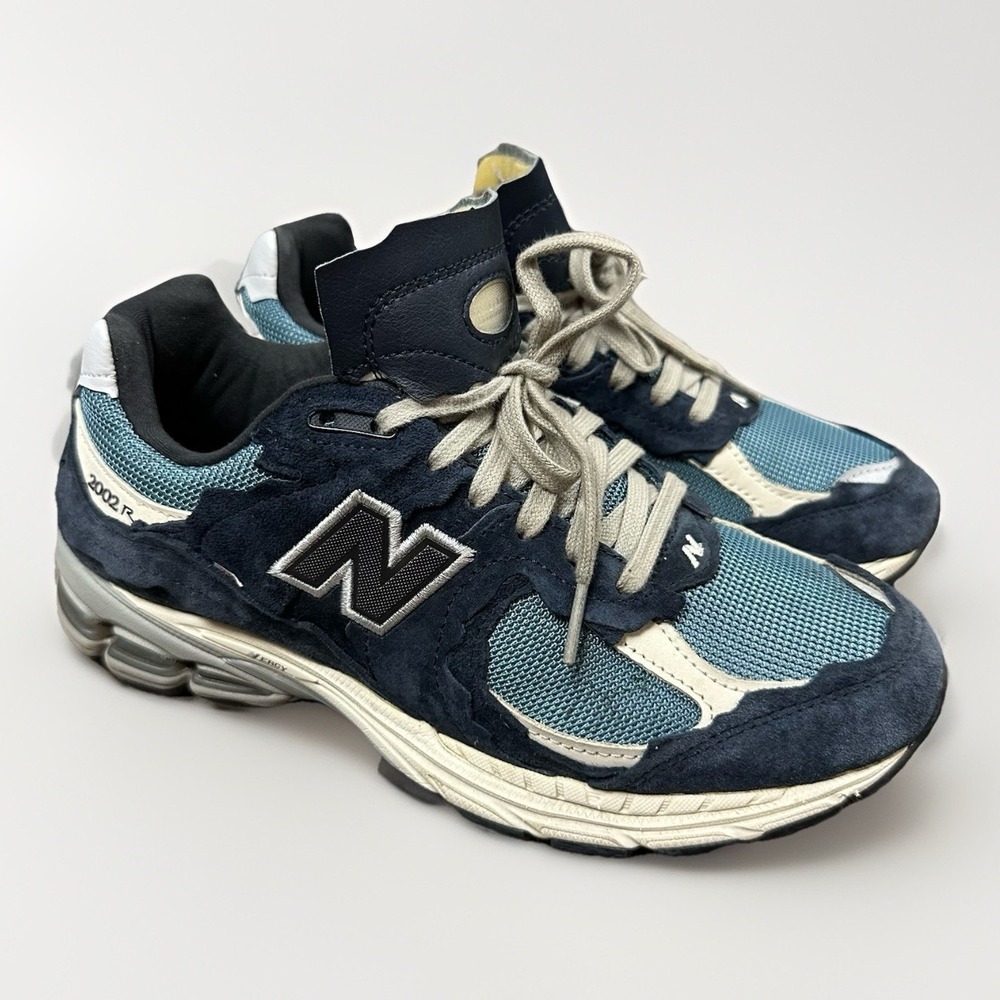 New Balance 2002R Protection Pack Dark Navy Men's Size 7 D Shoes M2002RDF